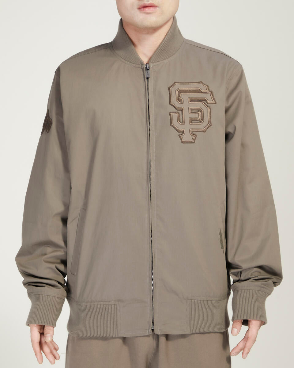 Pro Standard San Francisco Giants Neutral Twill Jacket product image 1, provided for visual reference and product detail