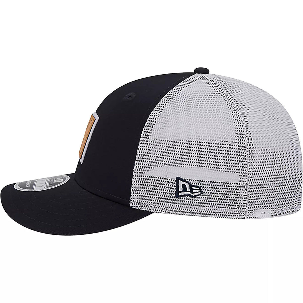 New Era Atlanta Braves Court Sport Low Profile 9FIFTY Trucker Snapback Hat product image 4, provided for visual reference