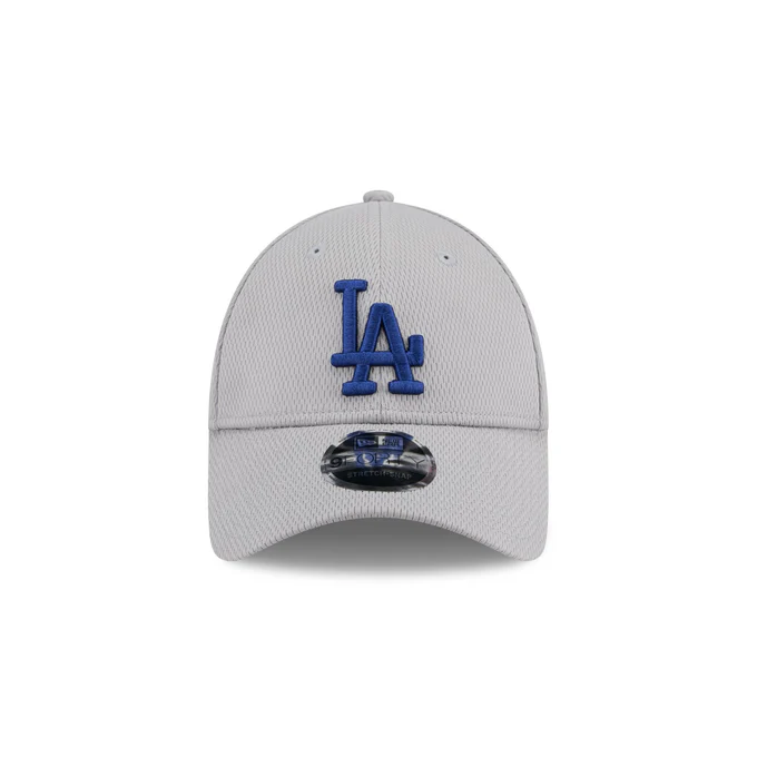 New Era Los Angles Dodgers Clubhouse 9FORTY Stretch-Snap Hat-Grey product image 2, provided for visual reference and product