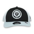 New Era Las Vegas Raiders Throwback Low Profile 9FIFTY Trucker Snapback Hat product image 1, provided for visual reference