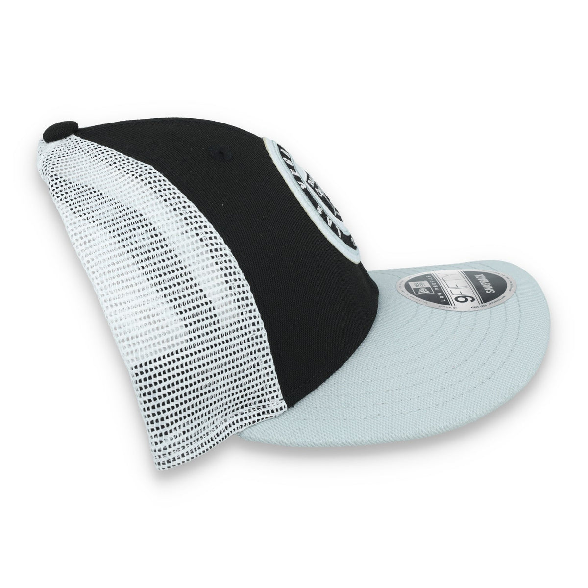 New Era Las Vegas Raiders Throwback Low Profile 9FIFTY Trucker Snapback Hat product image 3, provided for visual reference