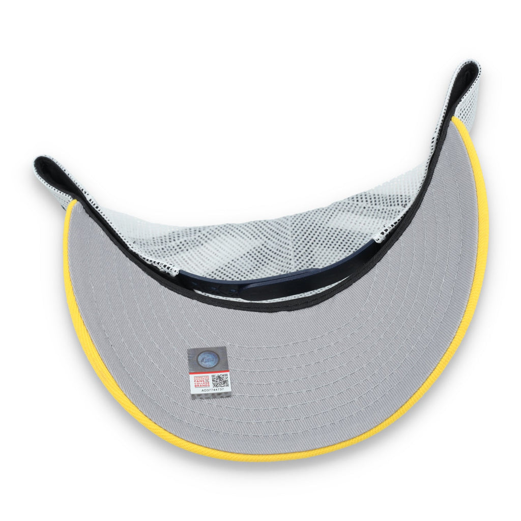 New Era Michigan Wolverines Throwback Low Profile 9FIFTY Trucker Snapback Hat product image 7, provided for visual reference