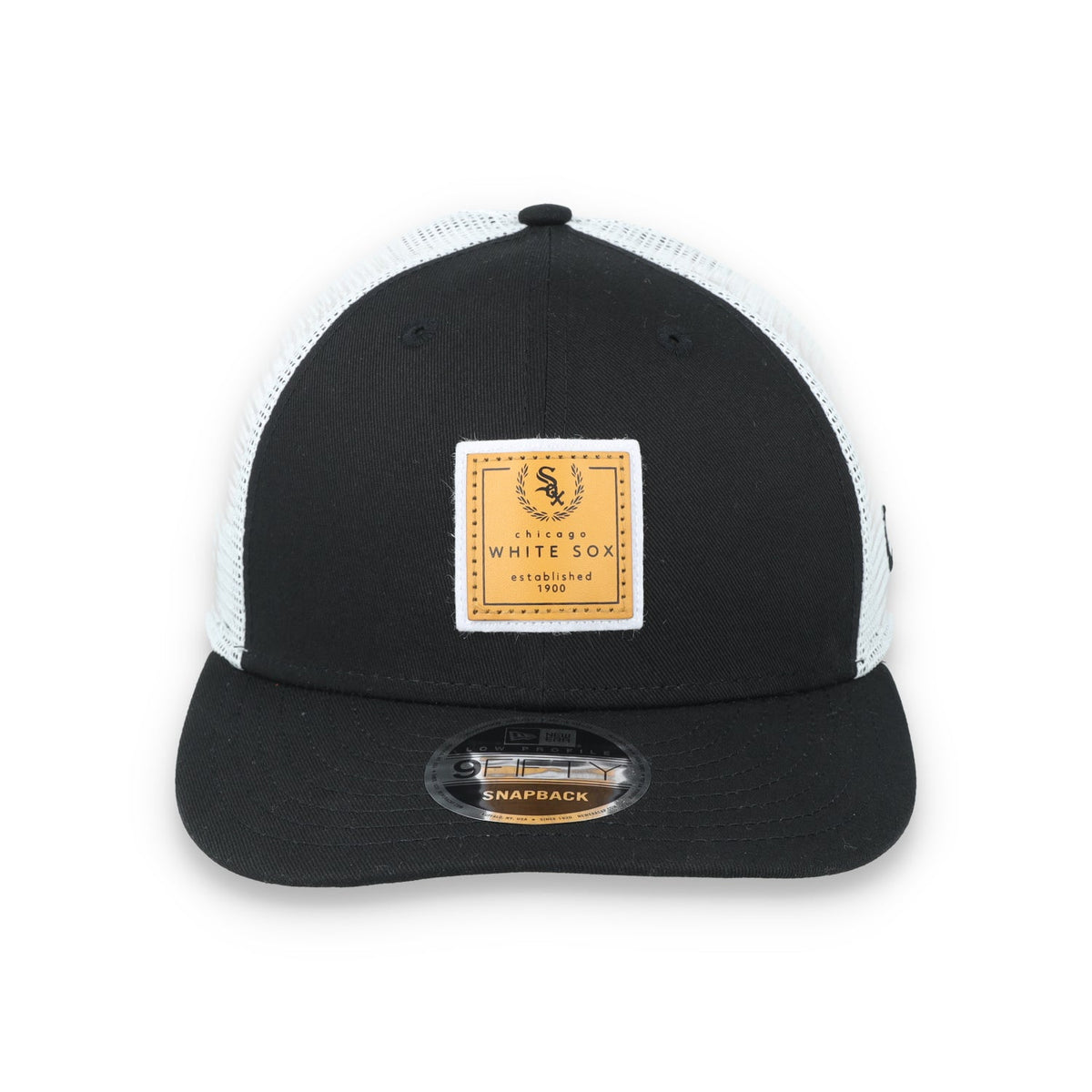New Era Chicago White Sox Court Sport Low Profile 9FIFTY Trucker Snapback Hat product image 2, provided for visual reference