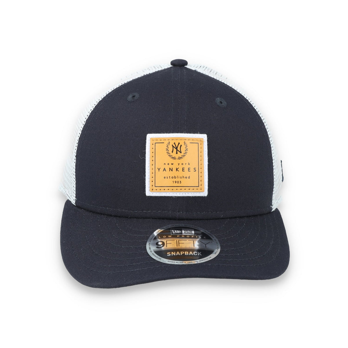 New Era New York Yankees Court Sport Low Profile 9FIFTY Trucker Snapback Hat product image 2, provided for visual reference