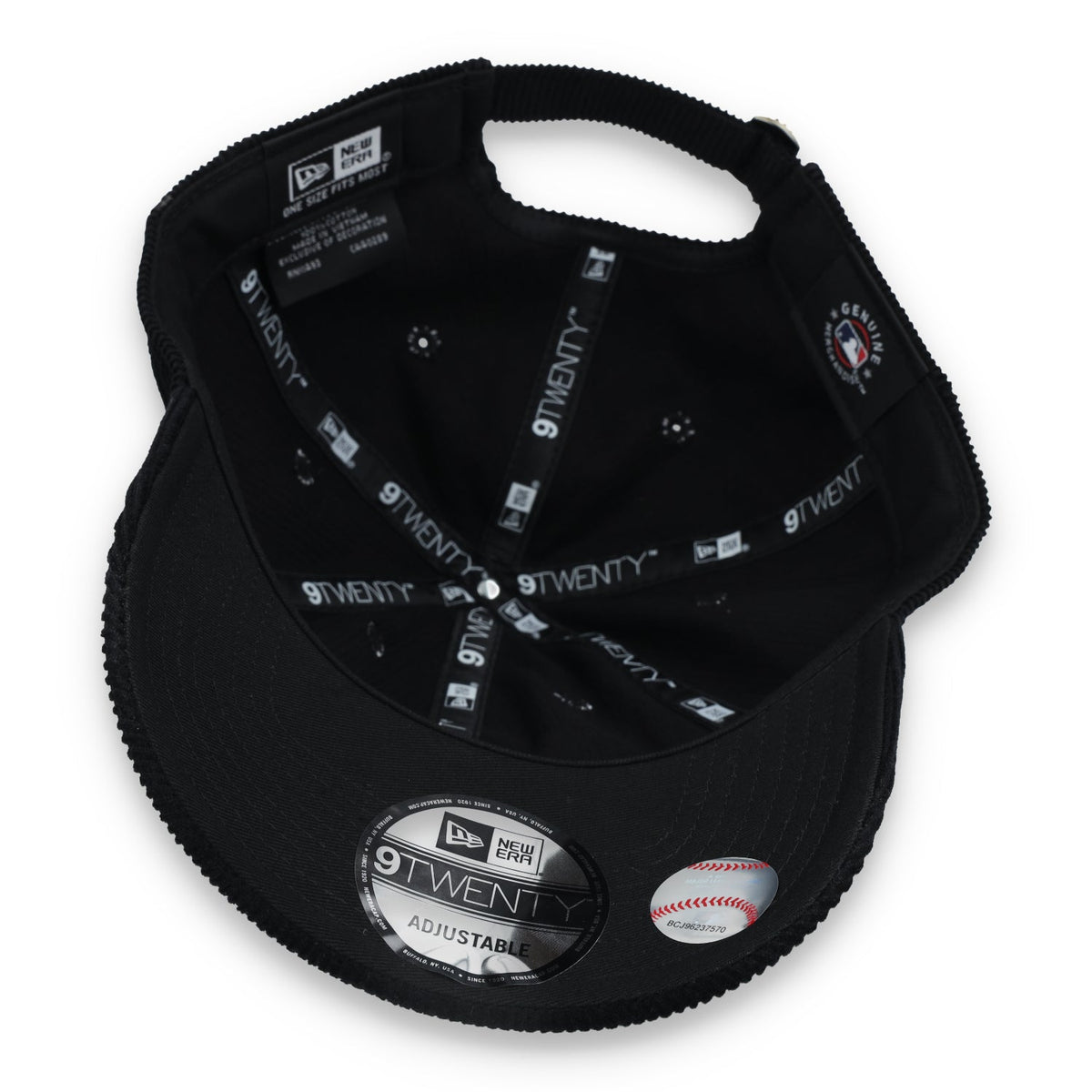 New Era Atlanta Braves Corduroy 9TWENTY Adjustable Hat-Black/White product image 7, provided for visual reference and