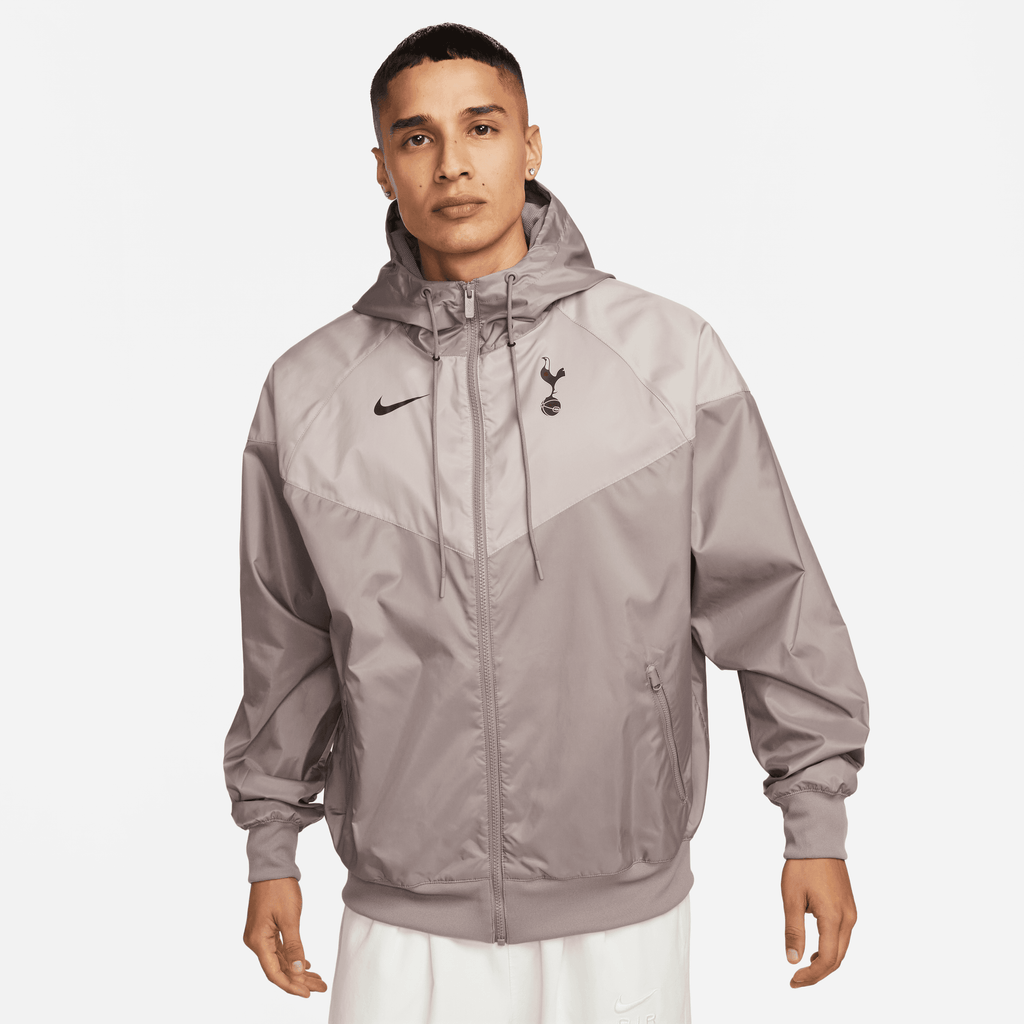 Nike Men Tottenham Hotspur Windrunner Jacket product image 1, provided for visual reference and product detail review