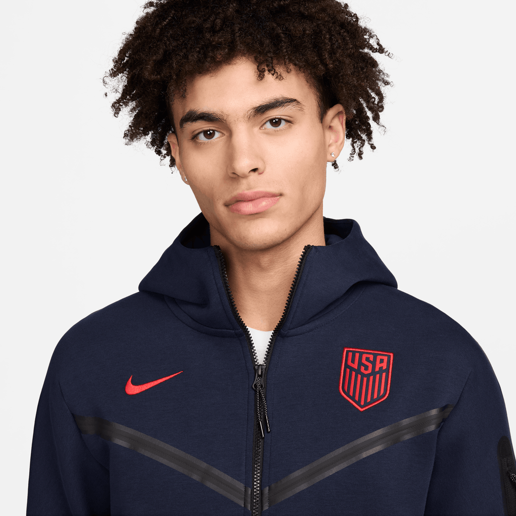 Nike U.S. Men Full-Zip Tech Fleece Hoodie product image 4, provided for visual reference and product detail review