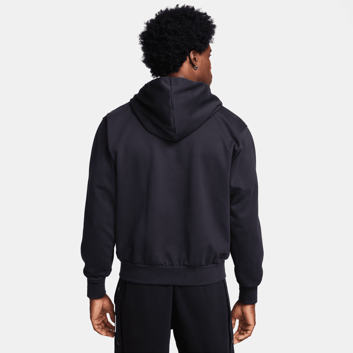 Nike Chelsea FC Club Pullover Hoodie product image 2, provided for visual reference and product detail review