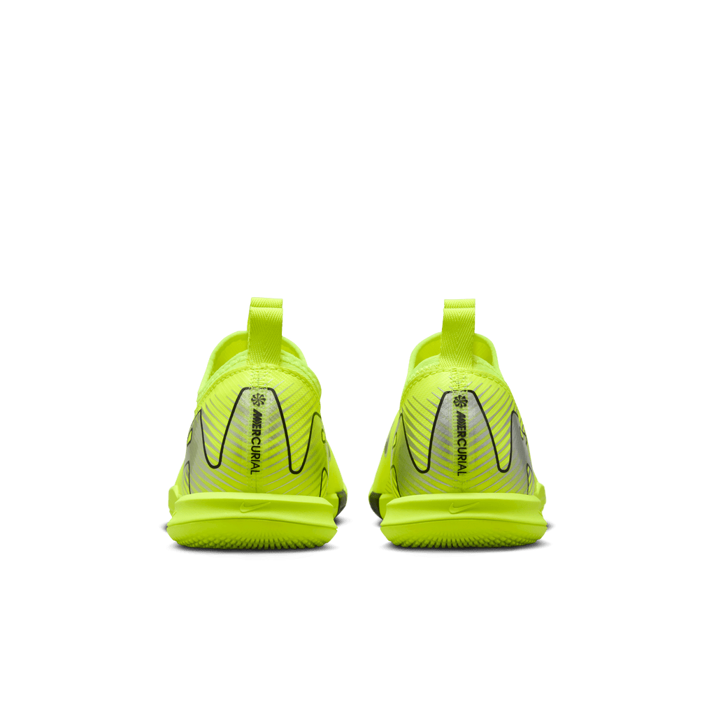 Nike Jr. Mercurial Vapor 16 Academy Little/Big Kids' IC Low-Top Soccer Shoes product image 5, provided for visual reference