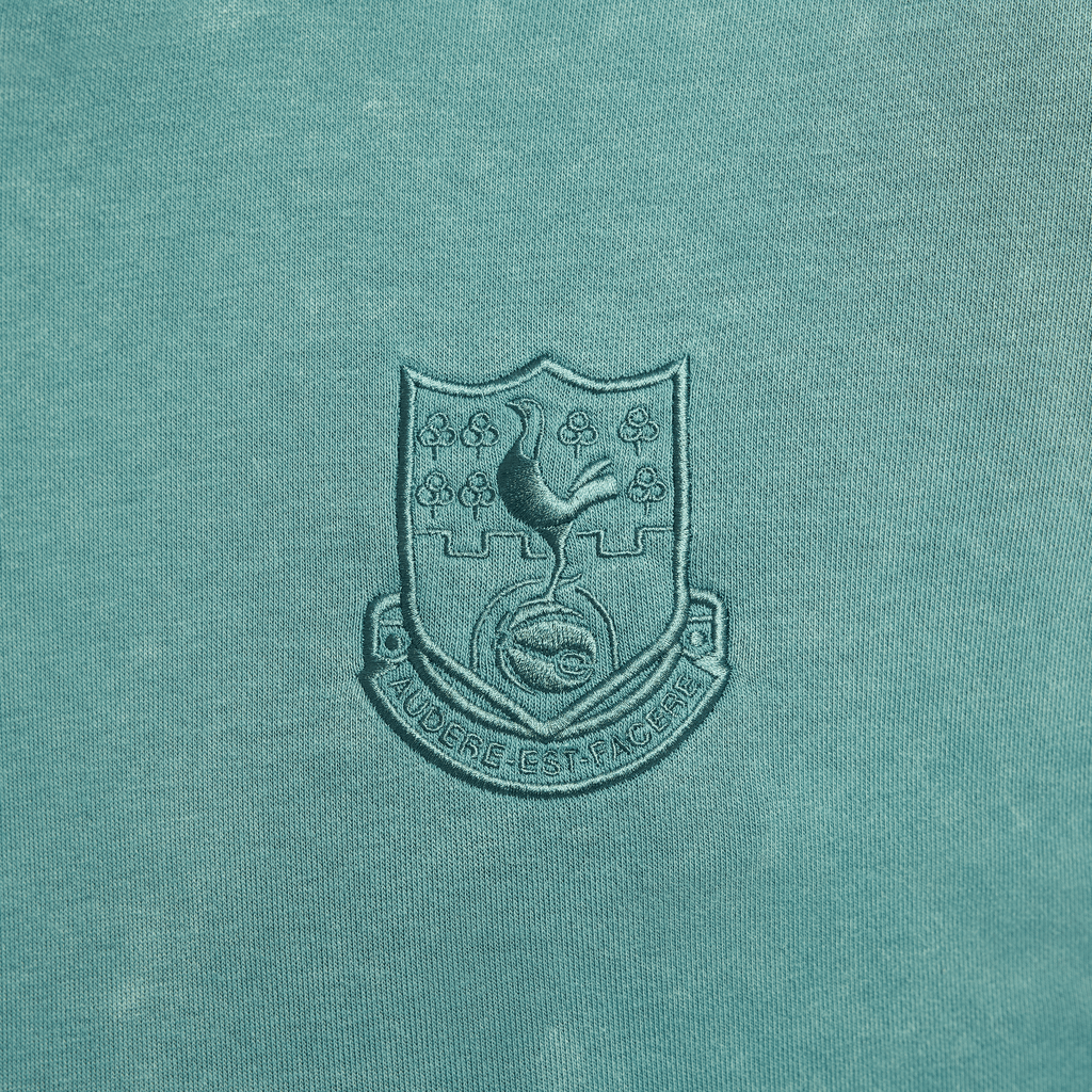 Nike Tottenham Hotspur Club Third Soccer French Terry Pullover Hoodie product image 4, provided for visual reference and