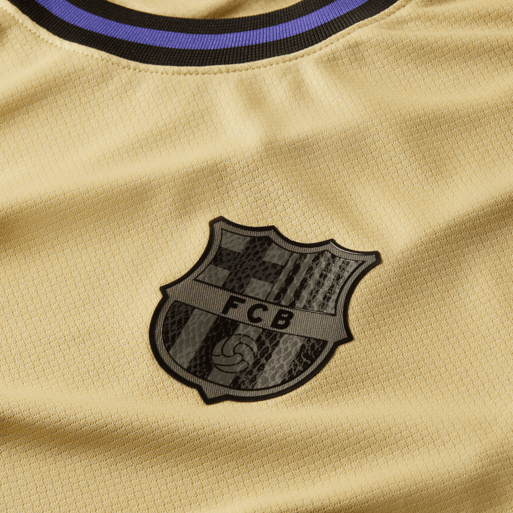 Kobe Bryant Youth Barcelona Away Stadium Jersey 25/26 product image 3, provided for visual reference and product detail