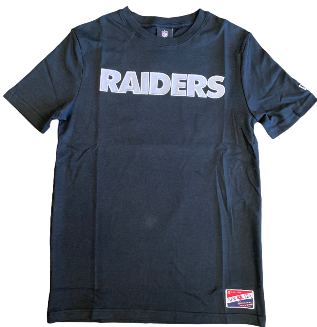 New Era Men Las Vegas Raiders Graphic T-Shirt product image 1, provided for visual reference and product detail review