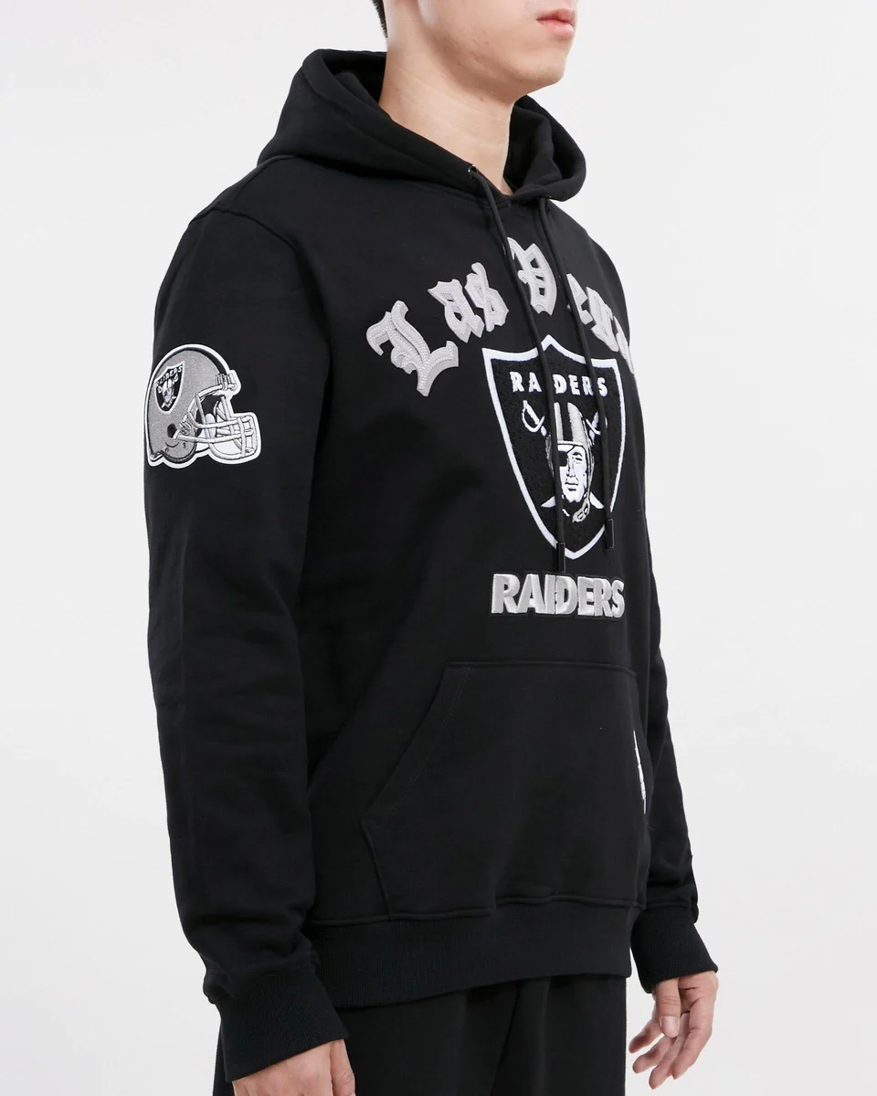 PRO STANDARD Men LAS VEGAS RAIDERS OLD ENGLISH LOGO PO HOODIE product image 4, provided for visual reference and product