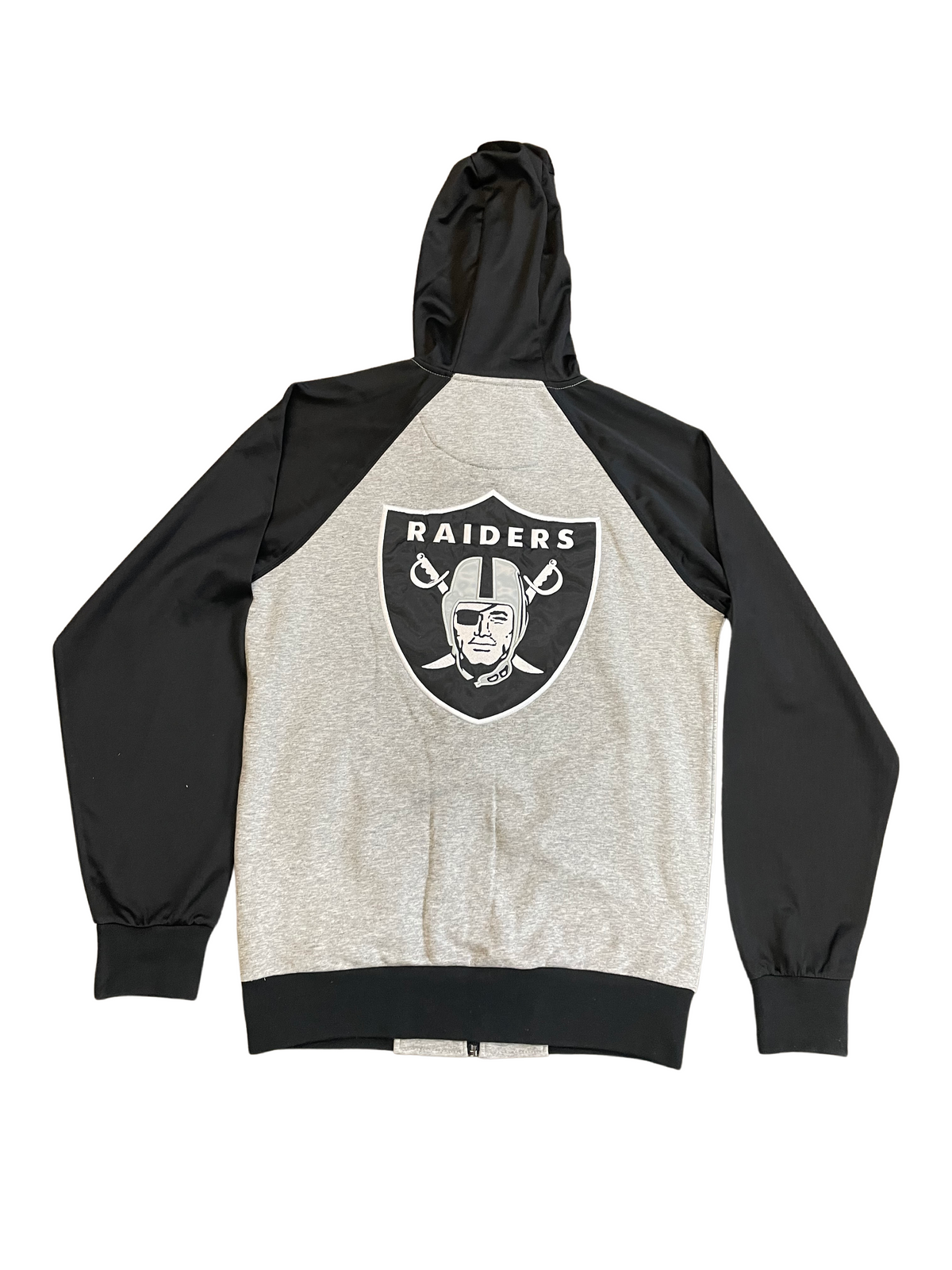 G-III Las Vegas Raiders Lightweight Jacket-Grey/Black product image 2, provided for visual reference and product detail