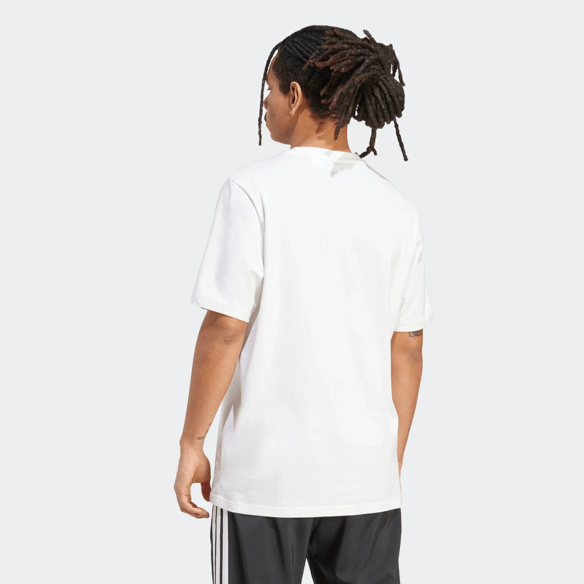 Adidas Real Madrid DNA T-SHIRT product image 2, provided for visual reference and product detail review