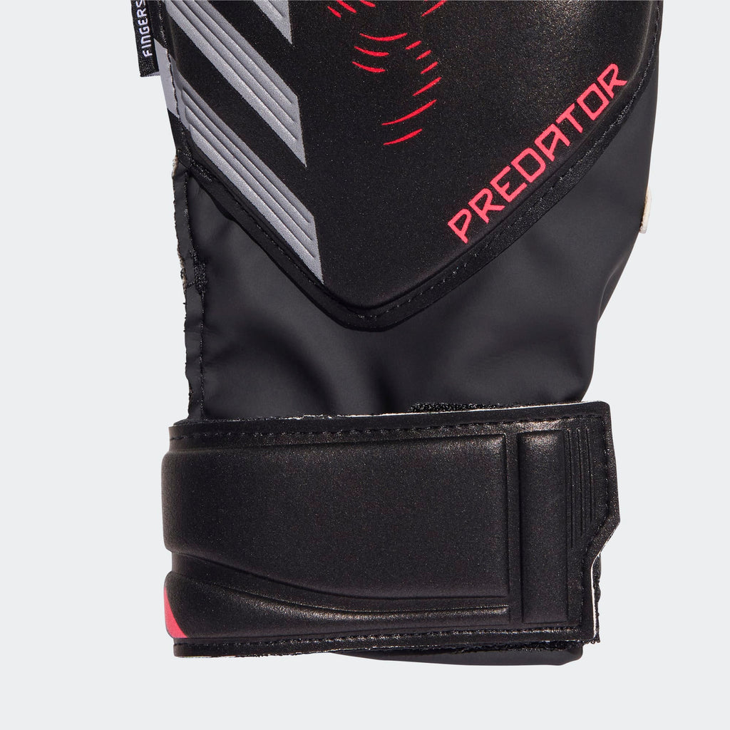 Adidas Jr Predator GK Gloves-Lucid Red/Black product image 3, provided for visual reference and product detail review