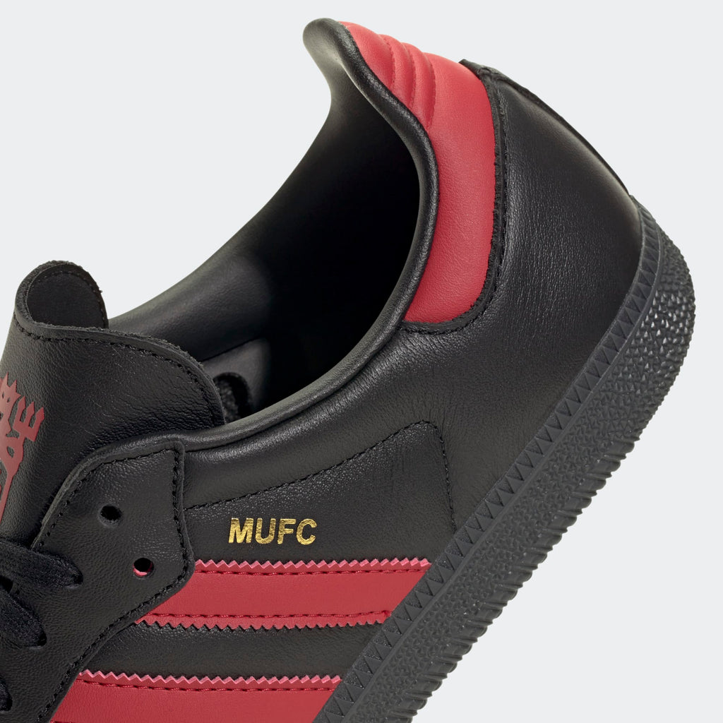 Adidas Samba Manchester United Indoor Soccer Shoes product image 6, provided for visual reference and product detail review
