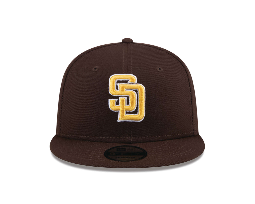 New Era San Diego Padres State Outline 9FIFTY Snapback Hat product image 2, provided for visual reference and product detail