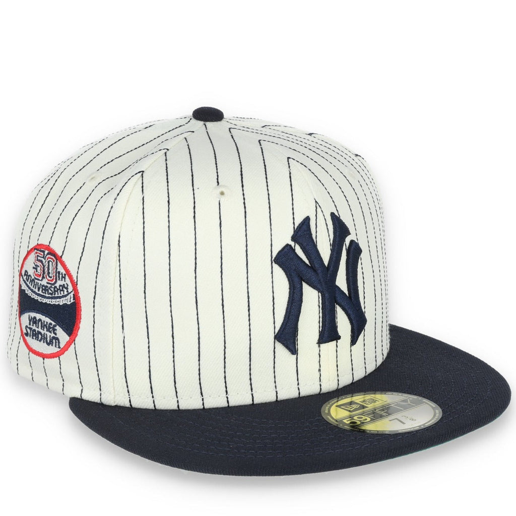 New Era New York Yankees Retro Jersey Script-White product image 1, provided for visual reference and product detail review