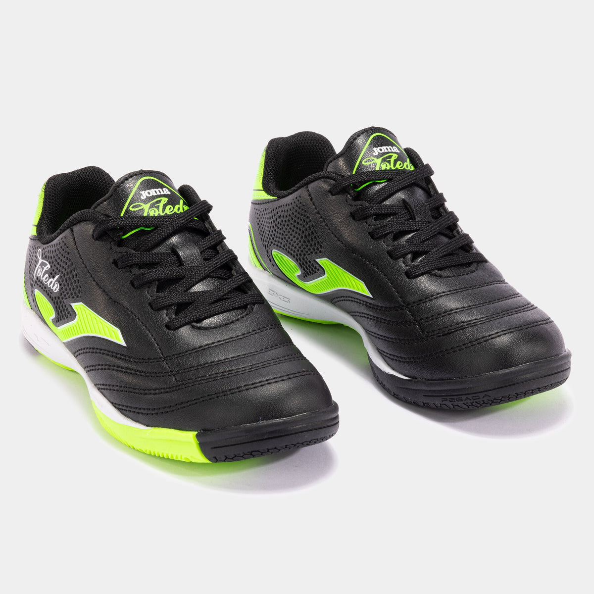 Joma Jr Toledo Indoor Shoe-Black/Florecent Green product image 2, provided for visual reference and product detail review
