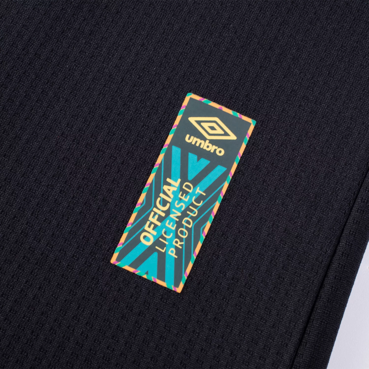 Umbro Men Guatemala National Team 3rd Replica Jersey 2023/24-Black product image 6, provided for visual reference and