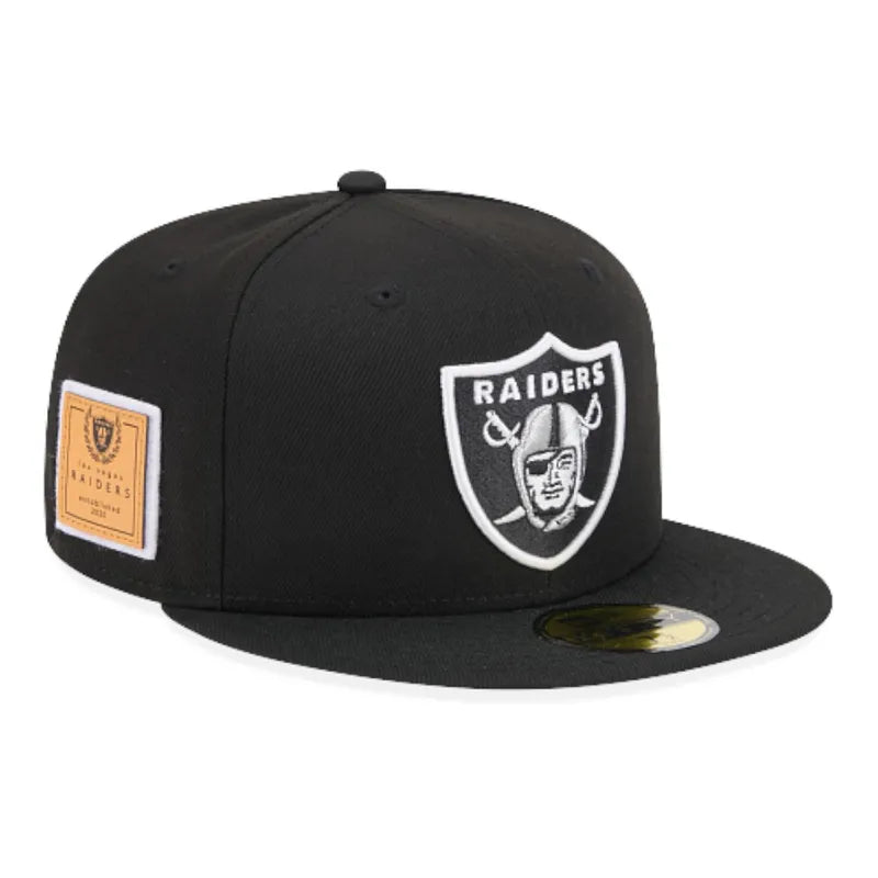New Era Las Vegas Raiders Court Sport Leather Patch 59Fifty Fitted Hat product image 1, provided for visual reference and
