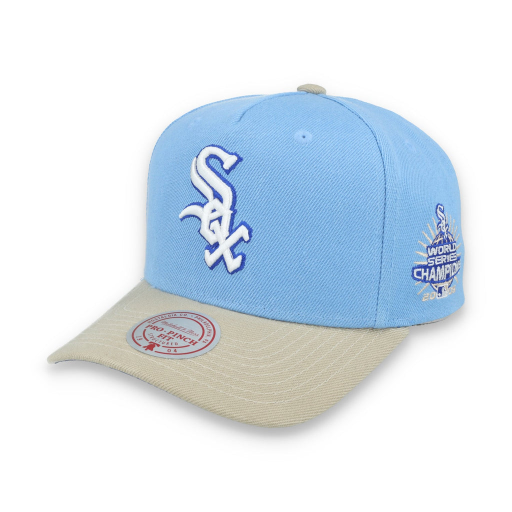 Mitchell & Ness Chicago White Sox 2005 Pro Pitch Snapback Hat-Light Blue/Beige product image 1, provided for visual