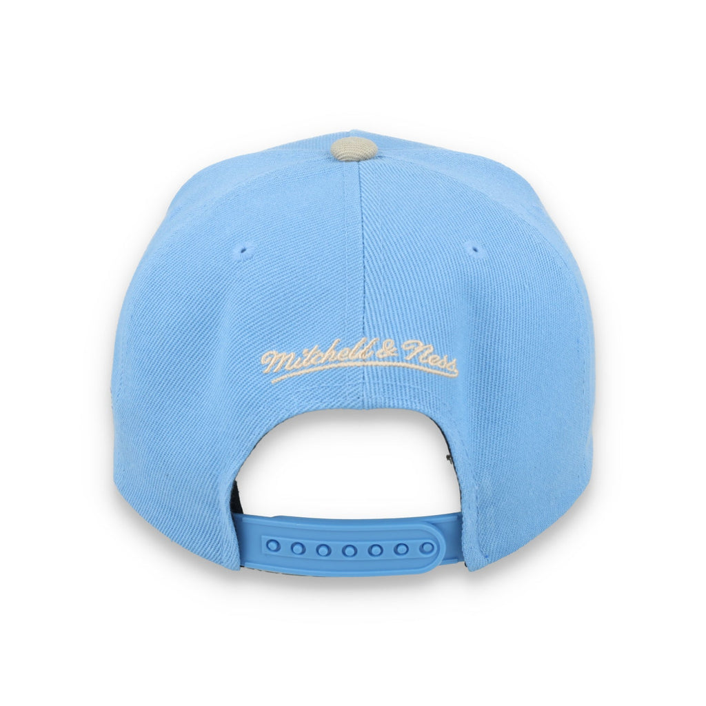 Mitchell & Ness Chicago White Sox 2005 Pro Pitch Snapback Hat-Light Blue/Beige product image 6, provided for visual
