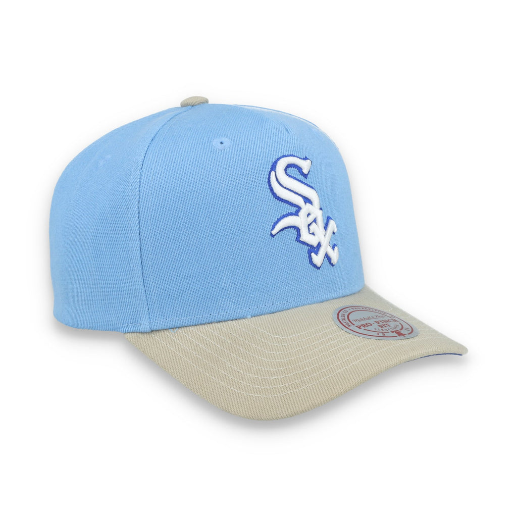 Mitchell & Ness Chicago White Sox 2005 Pro Pitch Snapback Hat-Light Blue/Beige product image 2, provided for visual
