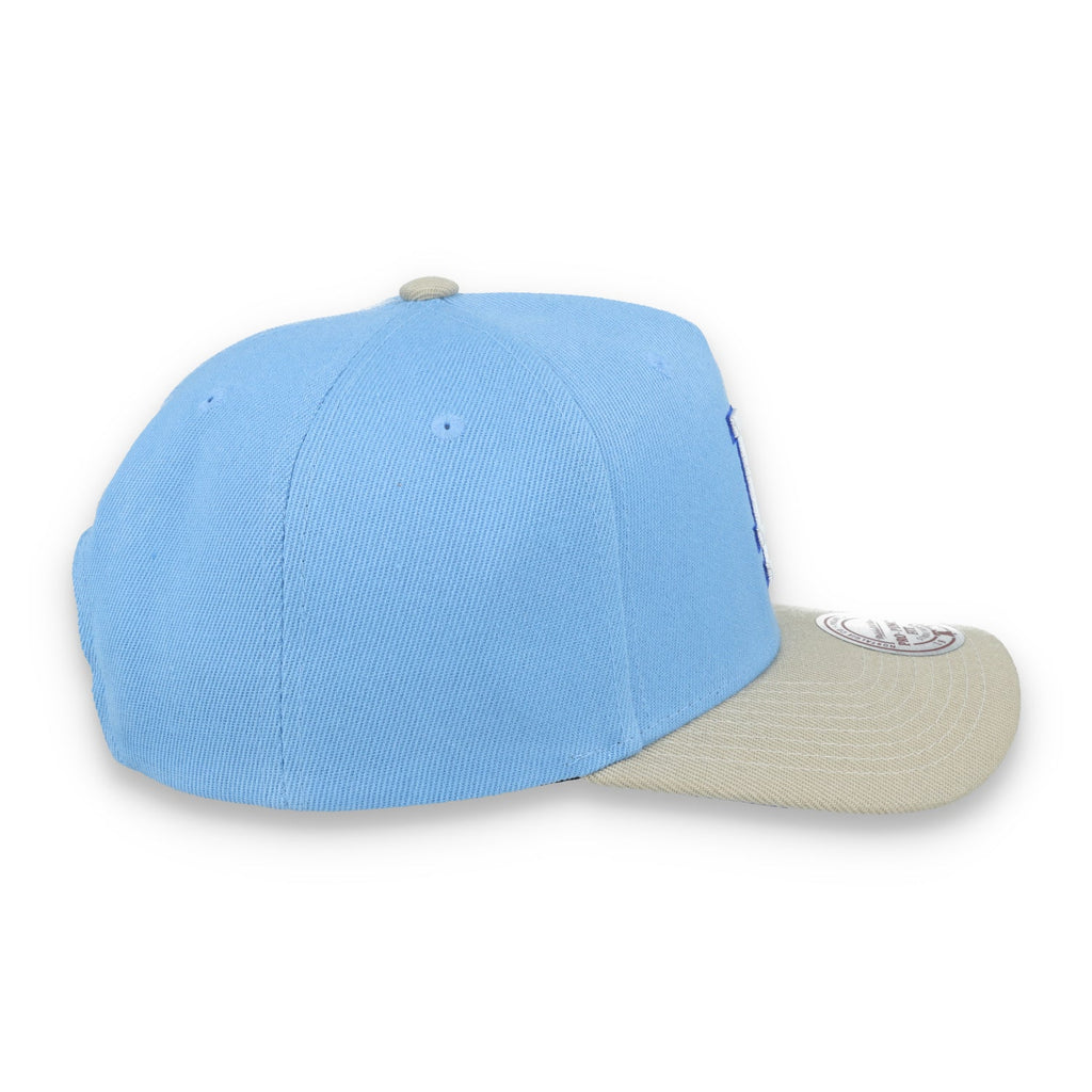 Mitchell & Ness Houston Astros 2005 World Series Side Patch Pro Pitch Snapback Hat-Light Blue/Beige product image 12,