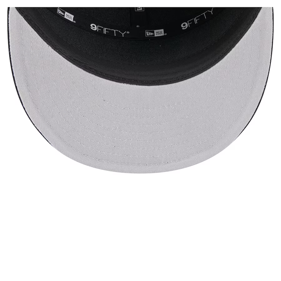 New Era Las Vegas Raiders Cotton Canvas 9FIFTY Split Panel Trucker Hat product image 3, provided for visual reference and