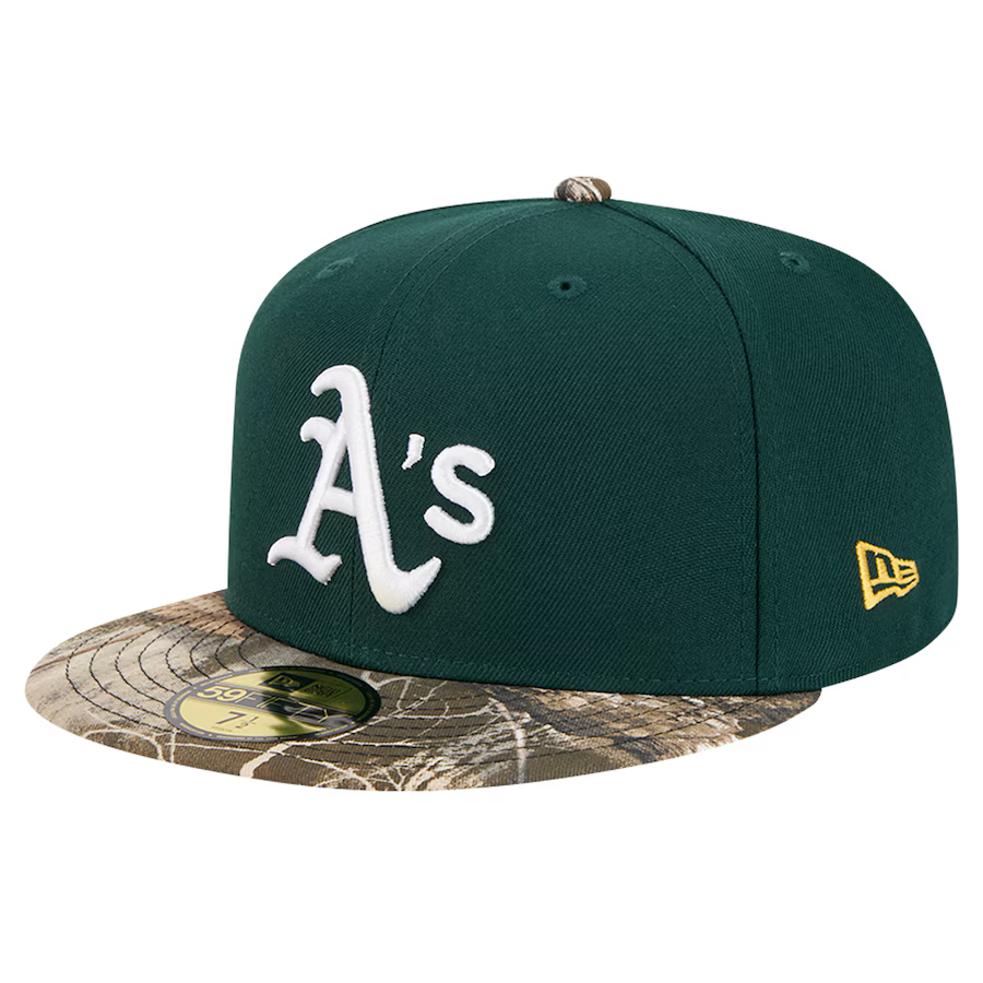 New Era Oakland Athletics Green Realtree Camo 59FIFTY Fitted Hat product image 2, provided for visual reference and product