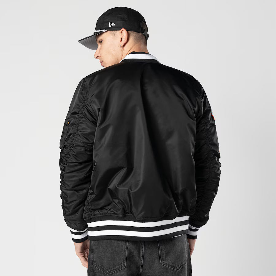 New Era Alpha Industries San Francisco Giants Bomber Jacket - Black product image 5, provided for visual reference and
