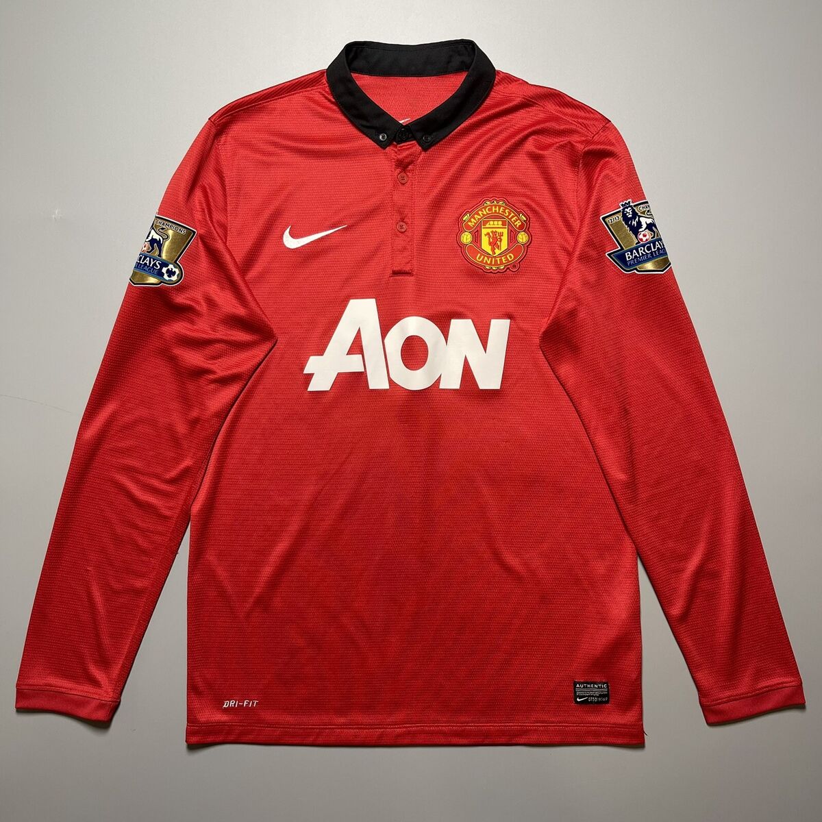 Adidas Manchester United LONG SLEEVE 13/14 HOME vintage collectors product image 1, provided for visual reference and
