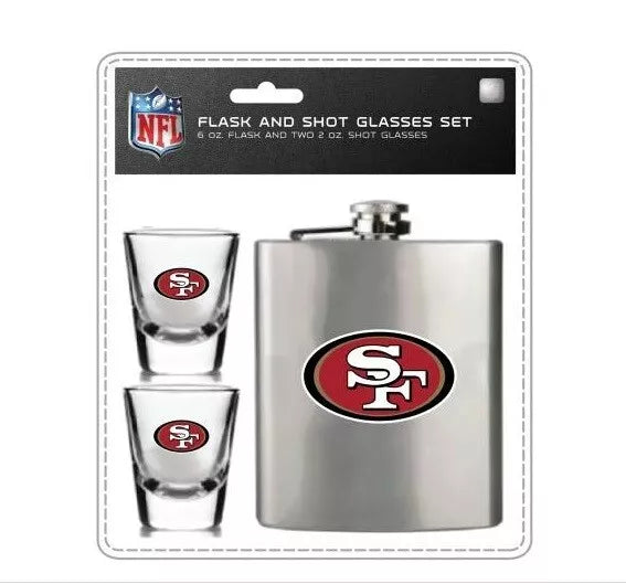 MOJO San Francisco 49ers Flask and Shot Glasses Set product image 1, provided for visual reference and product detail review
