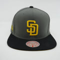 San Diego Padres Mitchell & Ness MLB Storm Front Grey Black product image 1