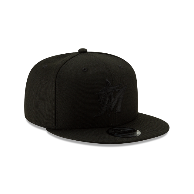 New Era Miami Marlins Basic 9FIFTY Snapback-Black on Black product image 2, provided for visual reference and product detail